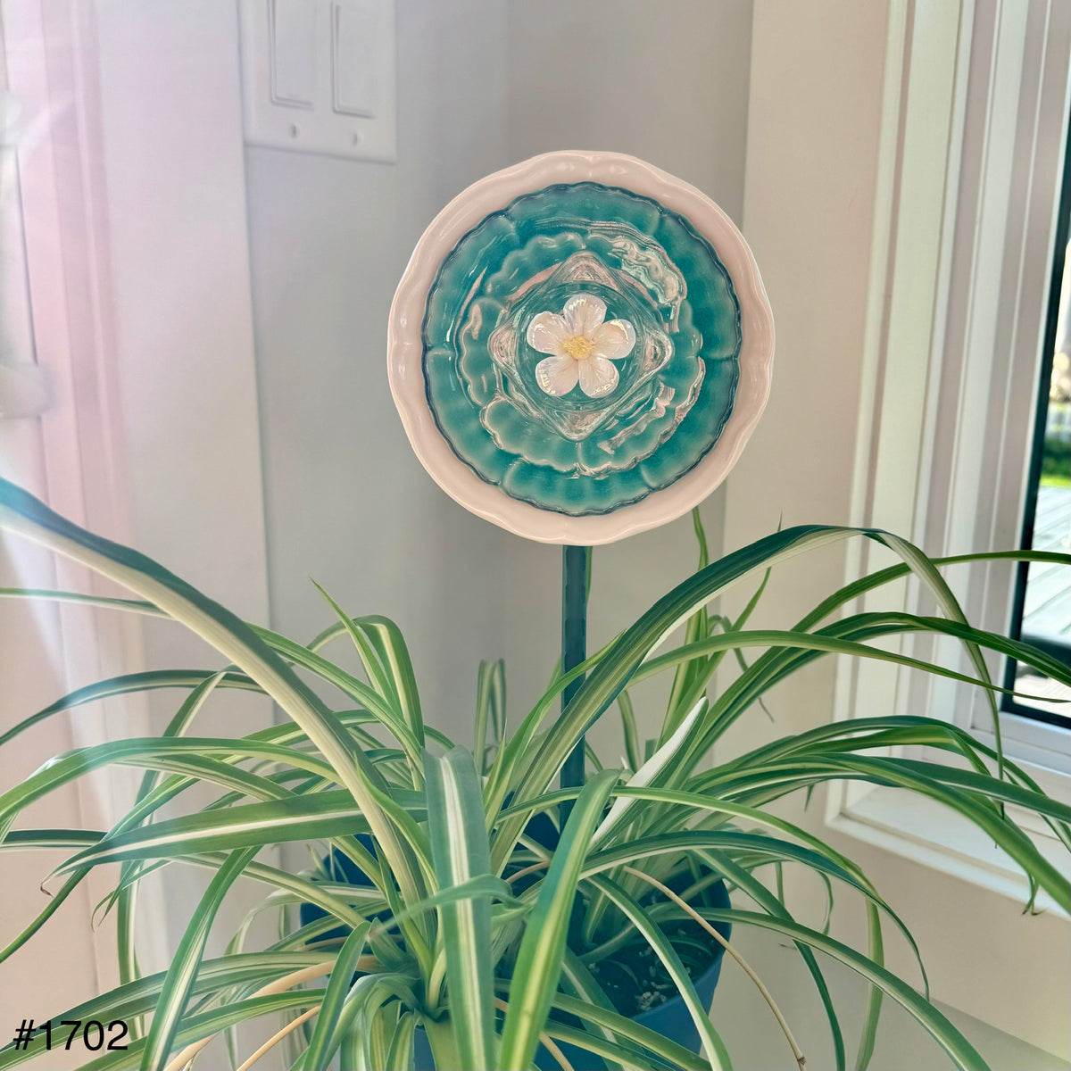 White/Turquoise Mini (#1702)