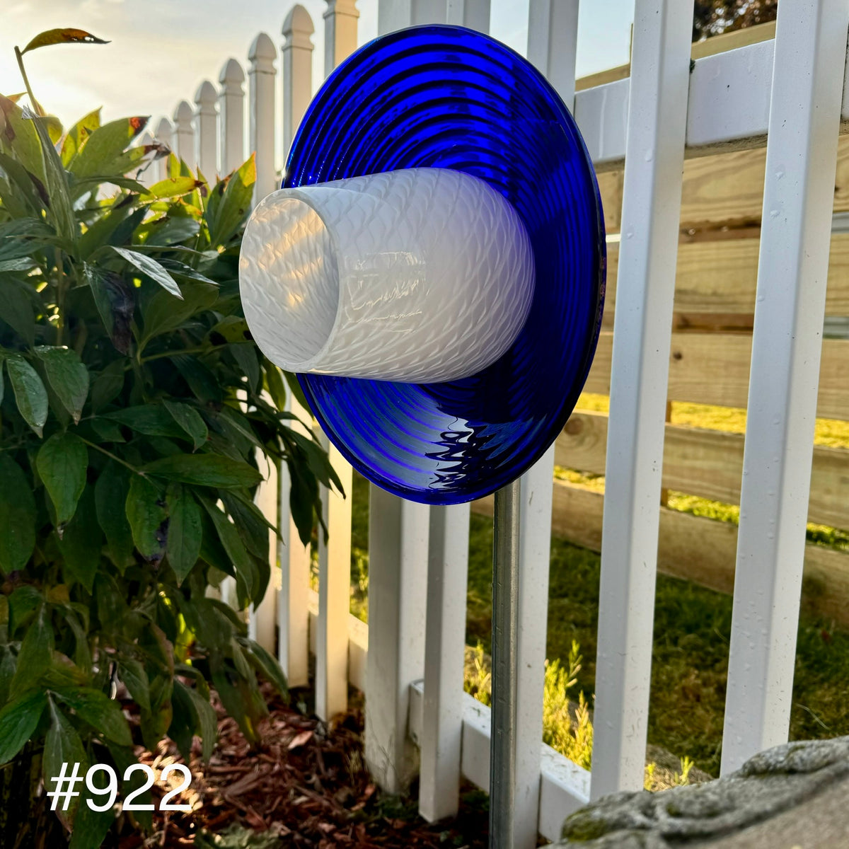 Cobalt Blue/White Glass Garden Flower (#922)