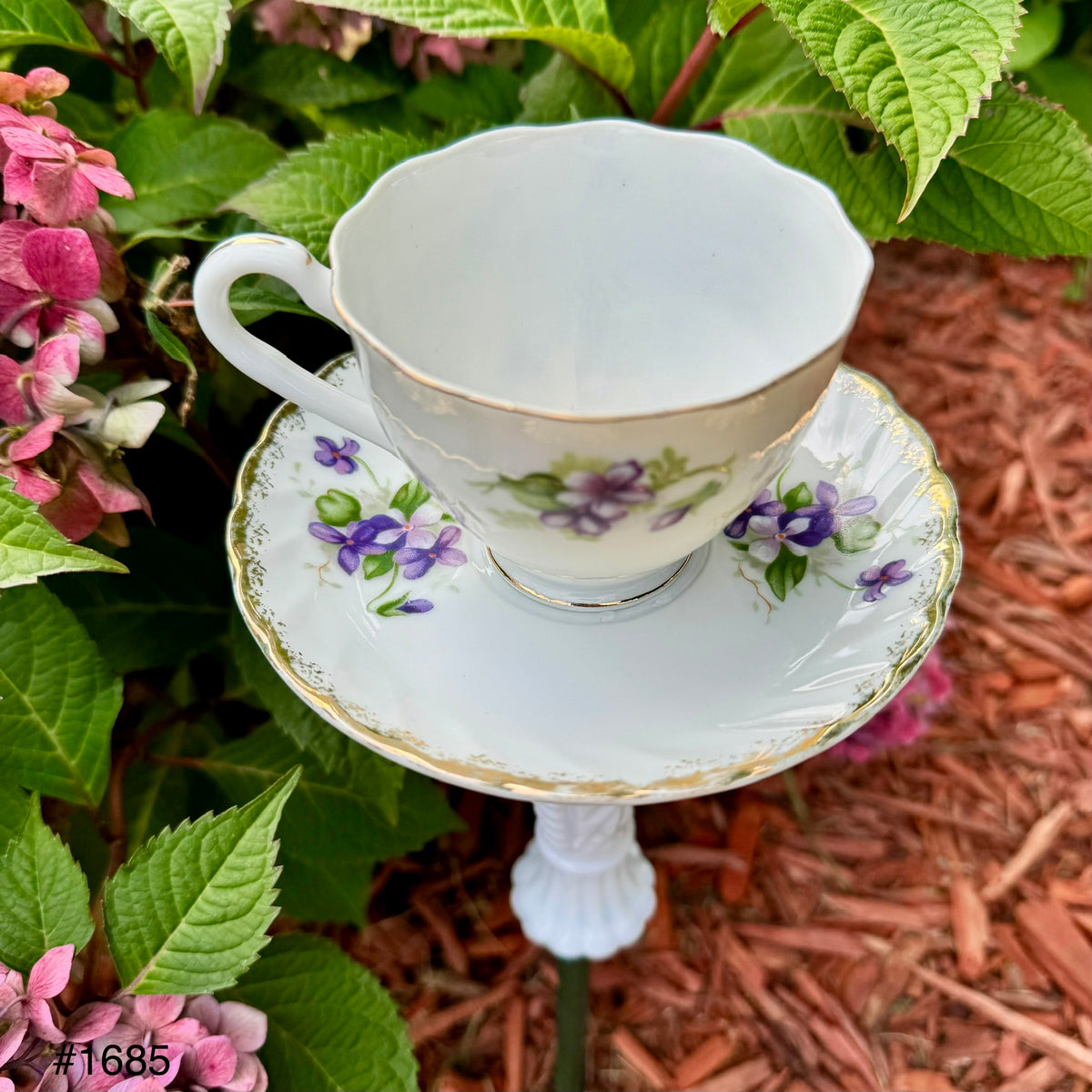 Violet Garden Bird Feeder (#1685)
