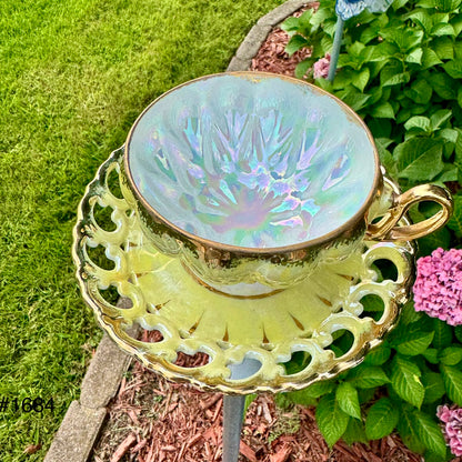 Sunny Tea Party Bird Feeder (#1684)