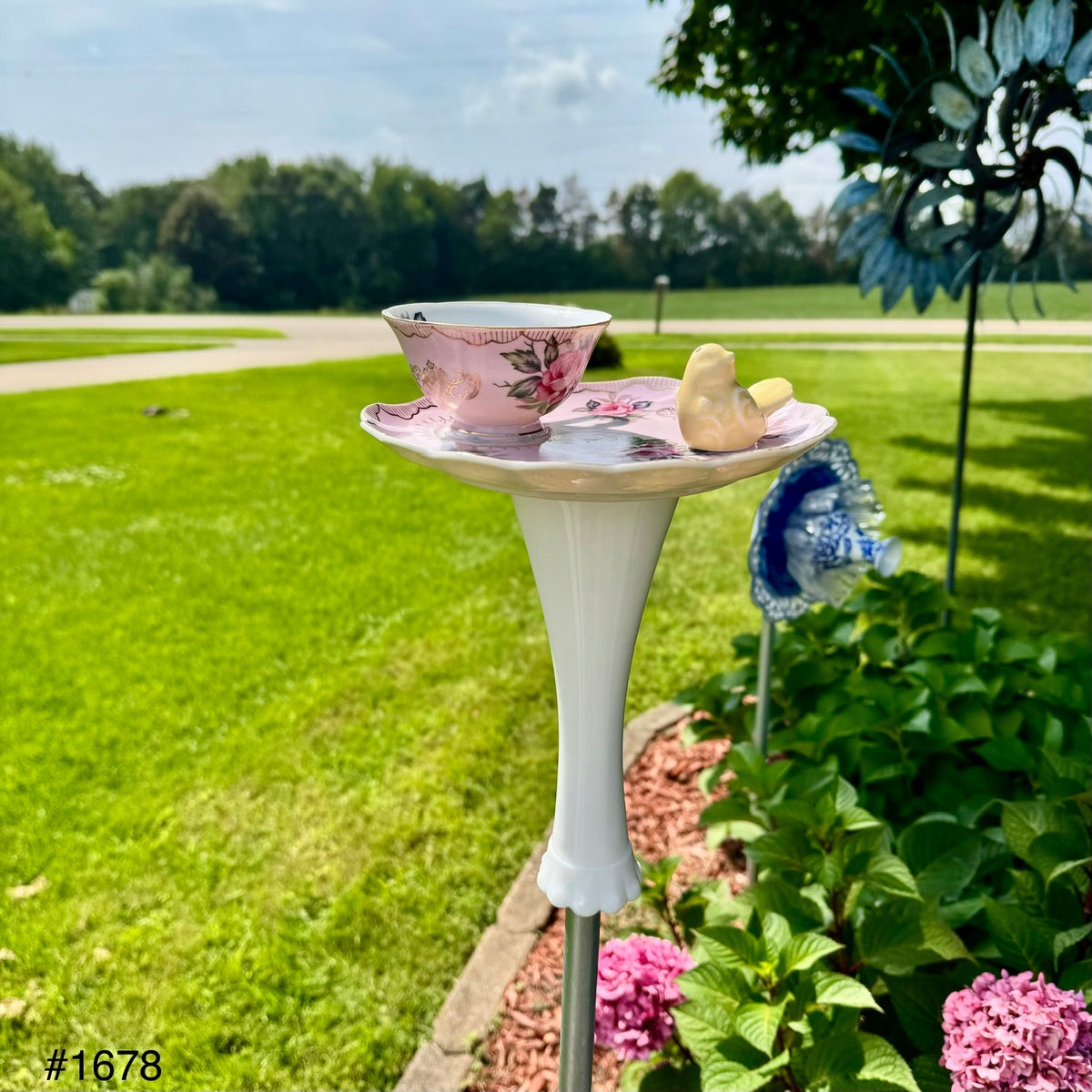Rosebud Tea Party Bird Feeder (#1678)