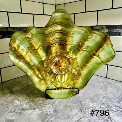 Green/Gold Shell Centerpiece (#796)