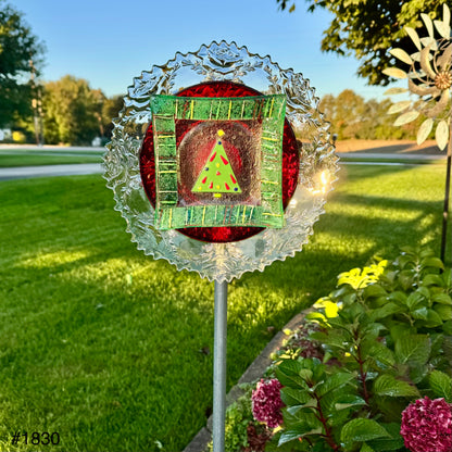 Clear/Red/Green Glass Garden Flower (#1830)