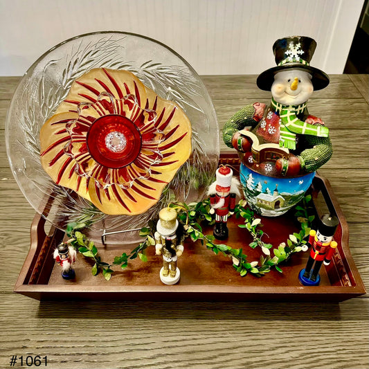 Gold/Red Swirl Christmas Centerpiece (#1061)
