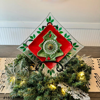 Fused Glass Holly & Berries Christmas Glass Garden Flower (#1833)