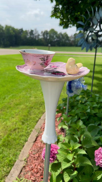 Rosebud Tea Party Bird Feeder (#1678)